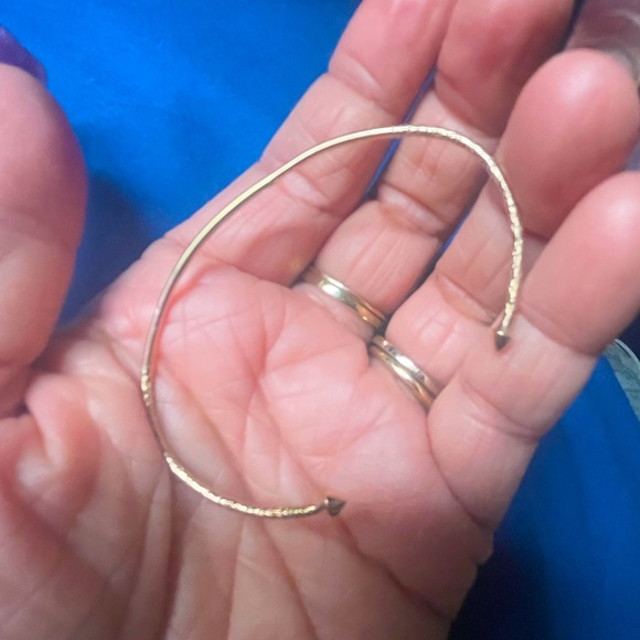 10k to 14k solid, gold bangle bracelet, adjustable - Picture 4 of 8